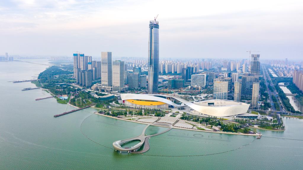 高质量发展调研行丨江苏吴江：“破茧”闯出“新丝路”(图2)