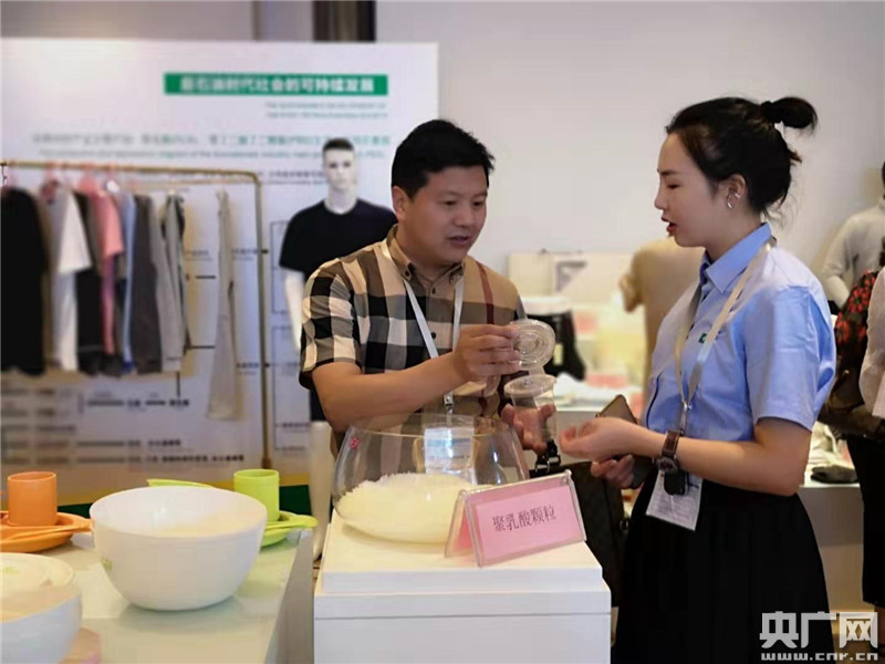 南京栖霞延伸为民服务触角