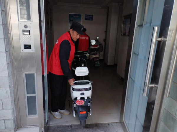 【和美如东】城中街道民主社区：深化党建引领 推动小区共治善治(图2)