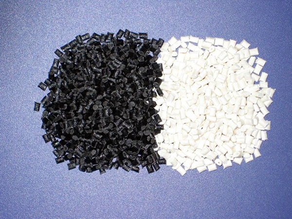 功能母粒具有哪些特征？