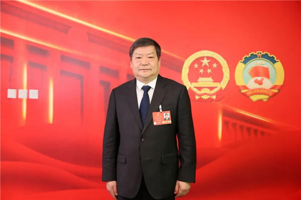 全国人大代表、新乡化纤董事长邵长金：推动纺织行业绿色发展与高性能纤维出口