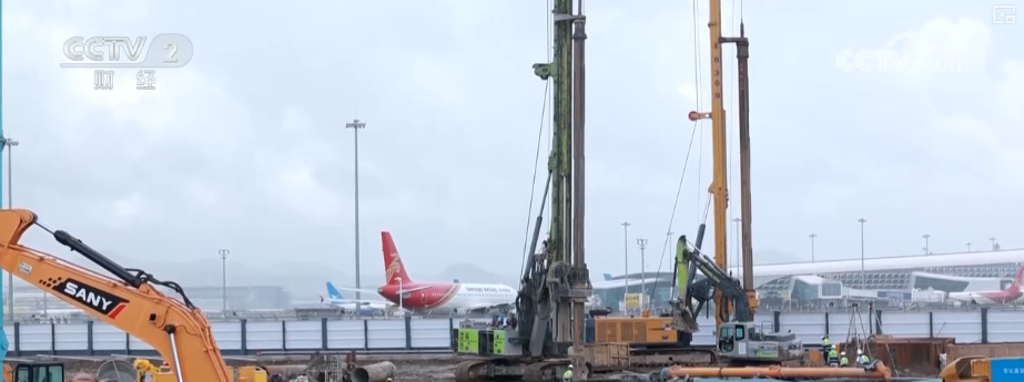 数据见证“硬实力”！7座机场一年间！大湾区“世界级机场群”蓝图日渐清晰