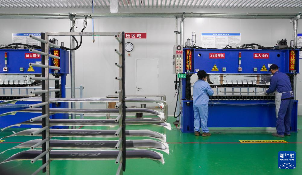 我国冰雪装备制造乘“冬”风向新生长(图12)