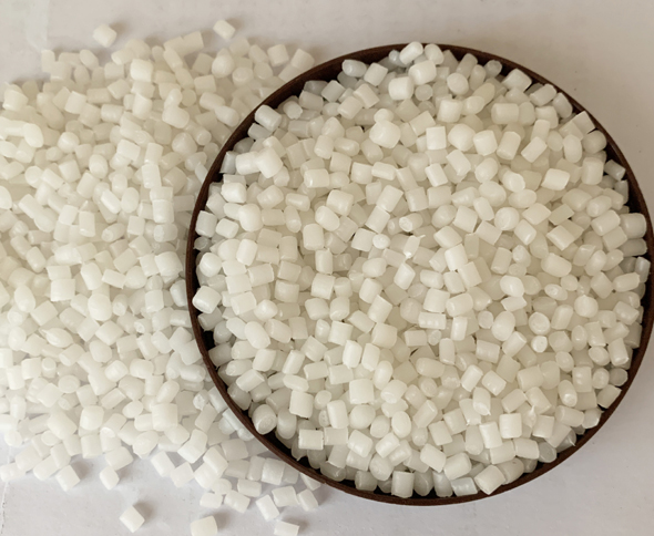 广西贺州：从粗放开采到“吃干用尽”碳酸钙产业迈向智能化绿色化